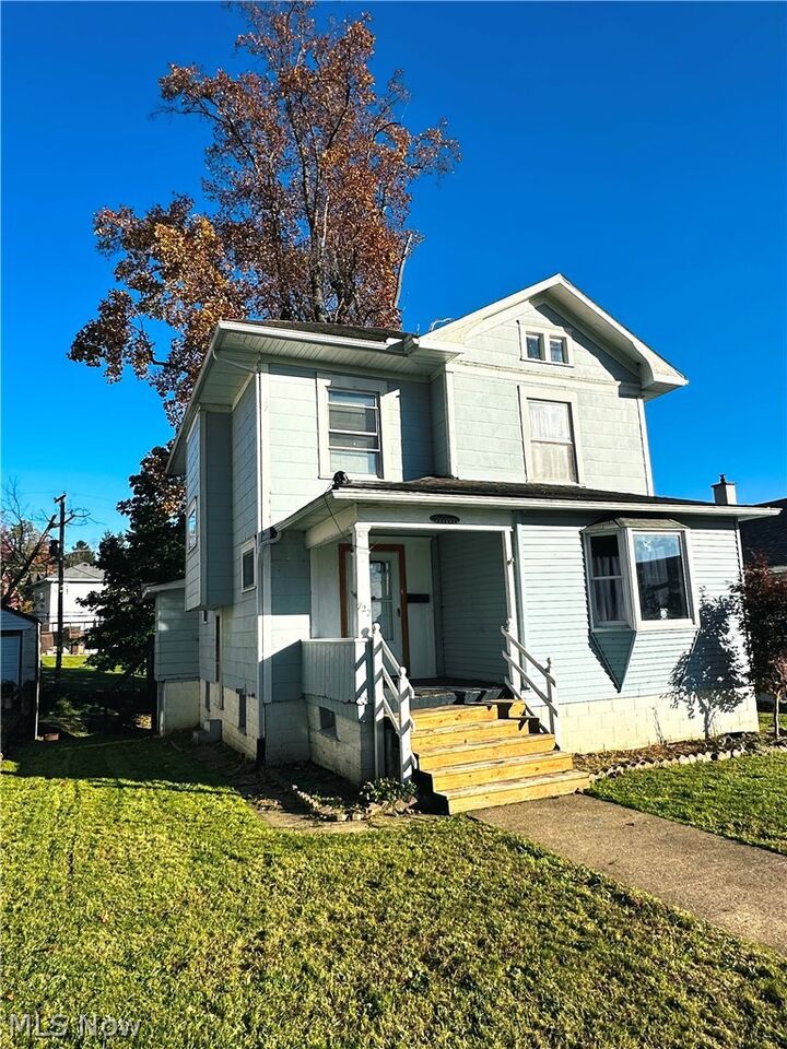 Property Photo: 722 N 16th Street OH 43725