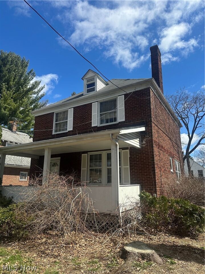 Property Photo:  465 Saint Leger Avenue  OH 44305 