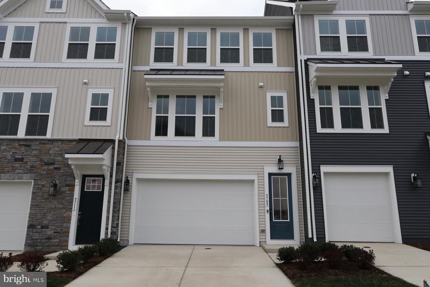 Property Photo:  9709 Buckthorn Terrace  VA 22407 