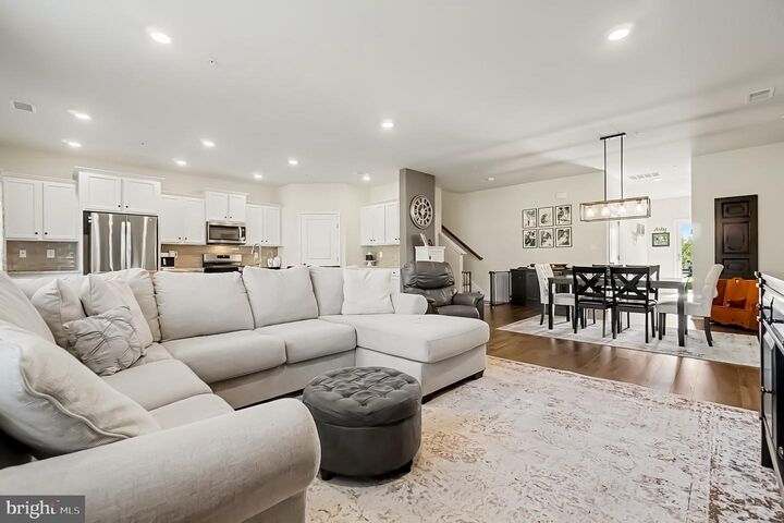 Property Photo:  20 Egret Way  PA 19460 