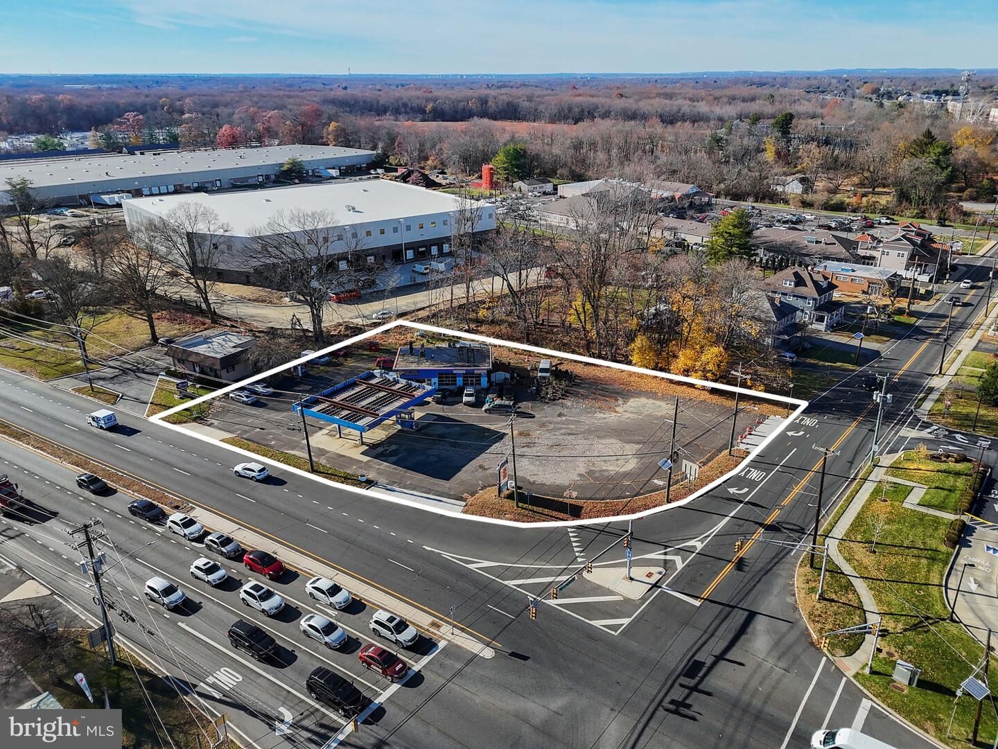 Property Photo:  1118 US Highway 130  NJ 08691 