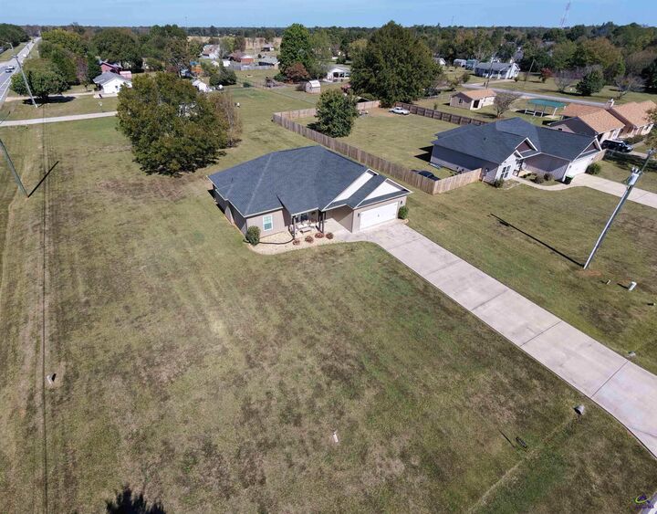 Property Photo: 108 Summit Dr GA 31008-5576