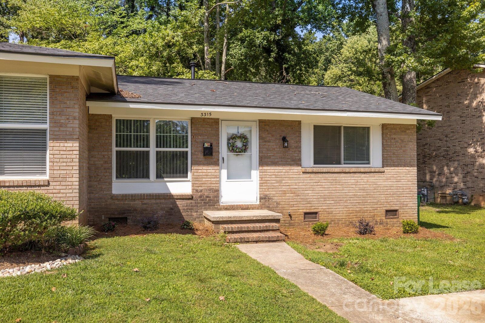 Property Photo: 3315 Erskine Drive NC 28205