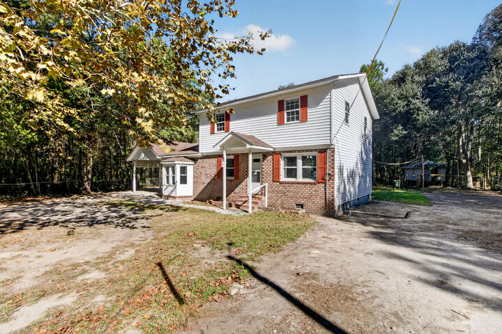Property Photo: 144 Butterfly Lane SC 29461