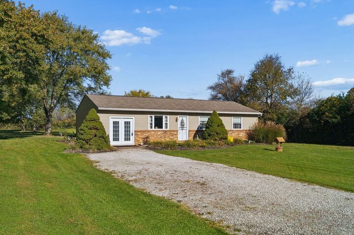 Property Photo:  5269 Norton Road  OH 43123 