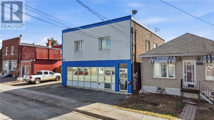 Property Photo:  392 Montague Avenue  ON P3C 4G5 