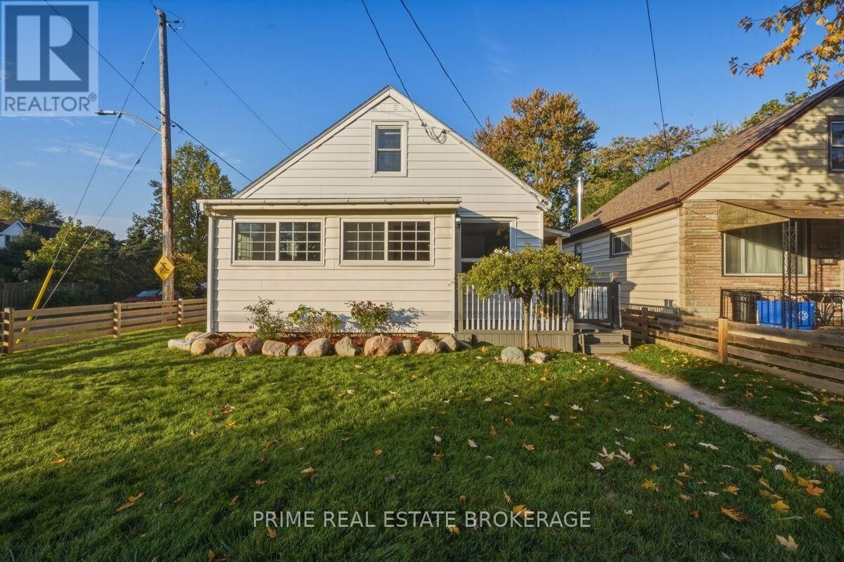 Property Photo:  361 Spruce Street  ON N5W 4N9 