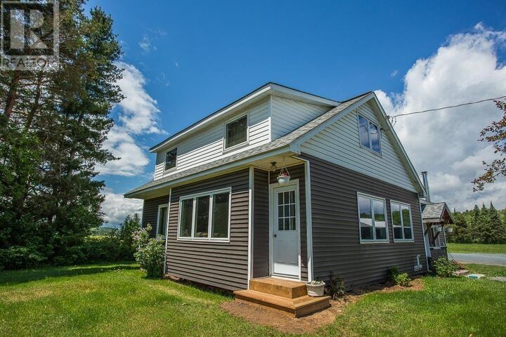 Property Photo:  46 Collver Rd, Huron Shores Township  ON P0R 1L0 