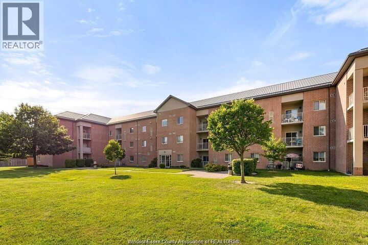 Property Photo:  4500 Ypres Avenue 314  ON N8W 5X3 