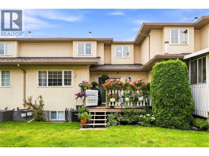 Photo de la propriété:  140 Nickel Road 4  BC V1X 4E6 