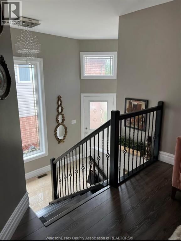 Property Photo:  1538 Highnoon Drive  ON N9G 3B6 