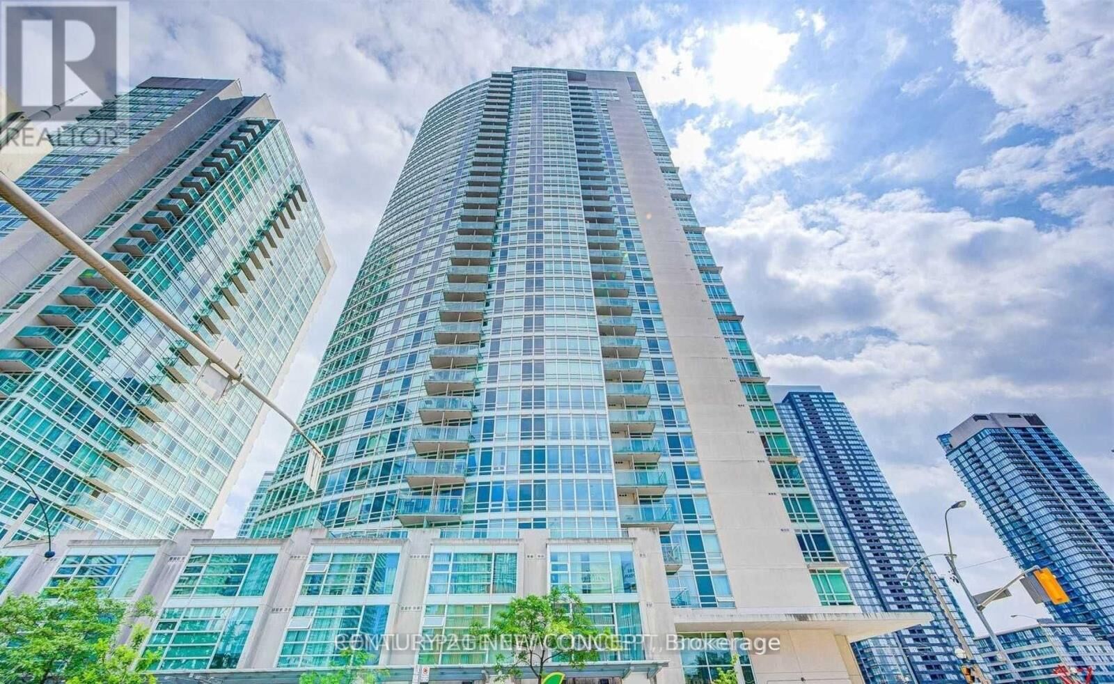 Property Photo: 397 Front Street West 811 ON M5V 3S1
