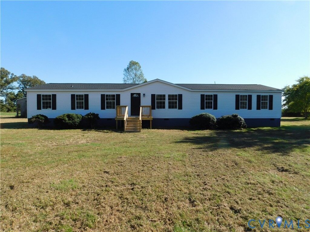 Property Photo: 170 Upshaw Road VA 23009