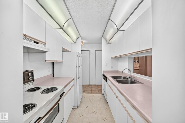 Property Photo:  17109 67 Avenue NW 210  AB T5T 6E6 