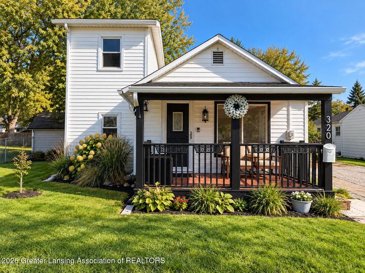 Property Photo: 320 Clark Street MI 48837