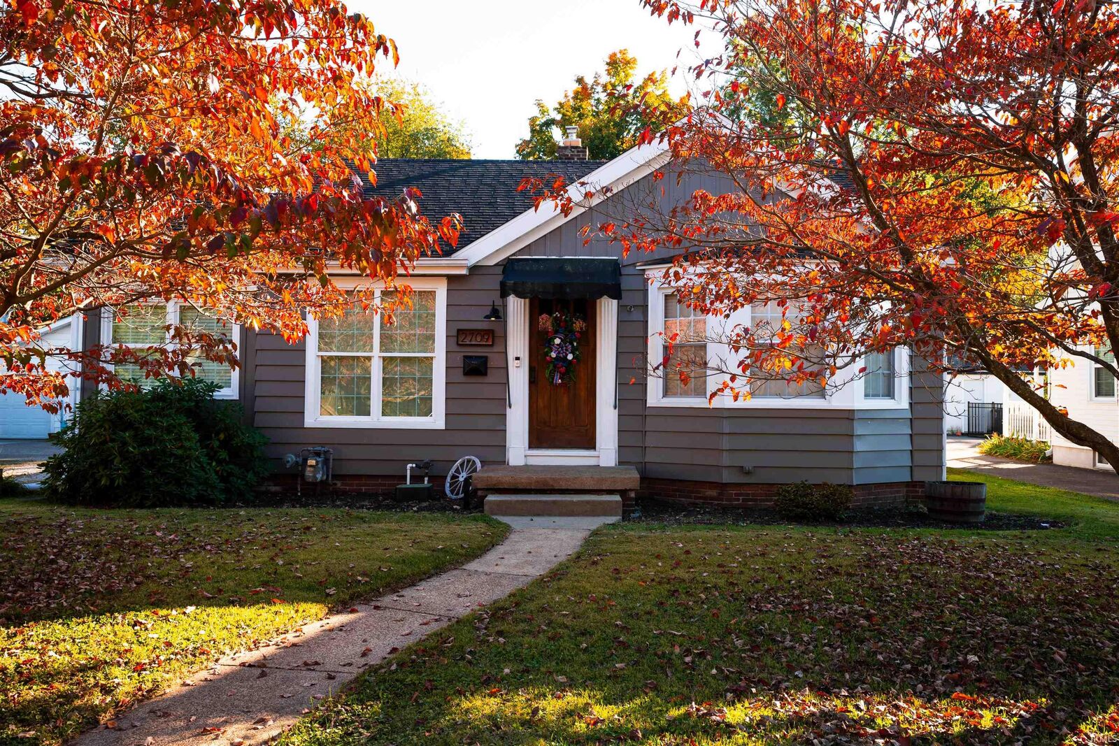 Property Photo: 2709 E Powell Avenue IN 47714