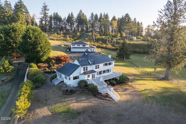 Property Photo:  6905 NE Highland Road  OR 97368 