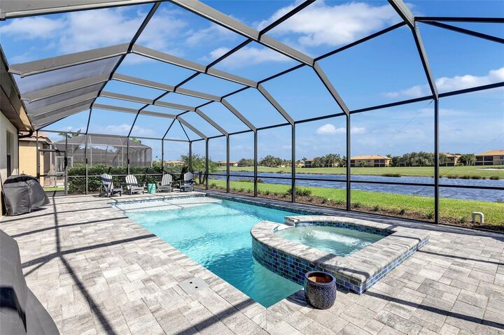 Property Photo: 6832 Wild Lake Terrace FL 34212