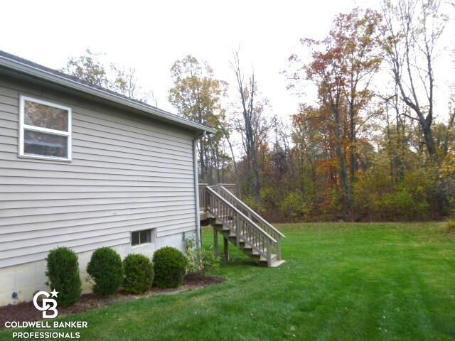 Property Photo:  253 S Deer Park Road  MI 48014 