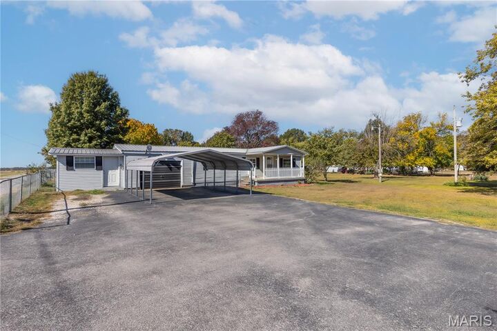 Property Photo: 1093 State Highway 53 MO 63933