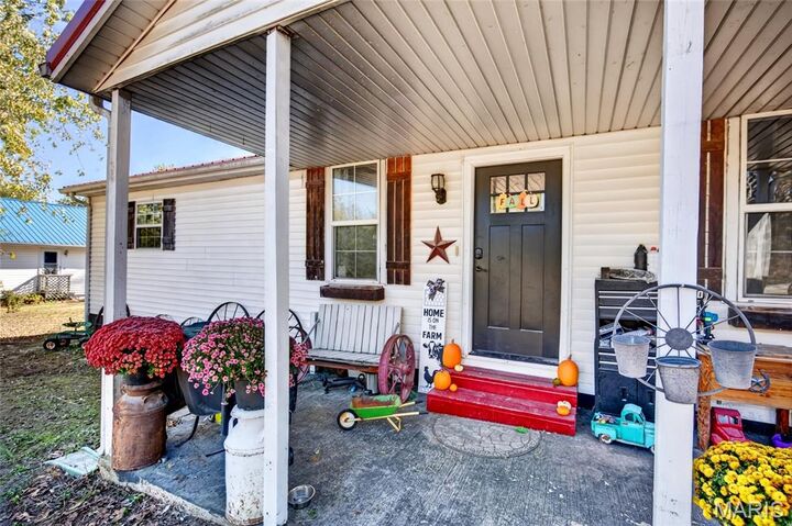 Property Photo:  305 Greentown Road  MO 65622 