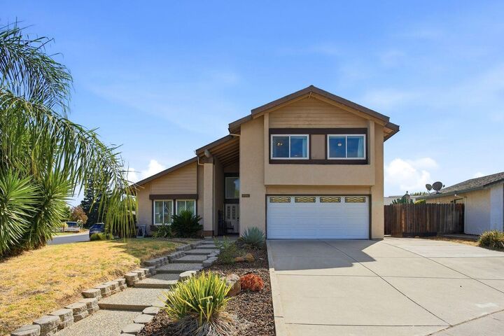 Property Photo:  9981 Parkhurst Court  CA 95624 
