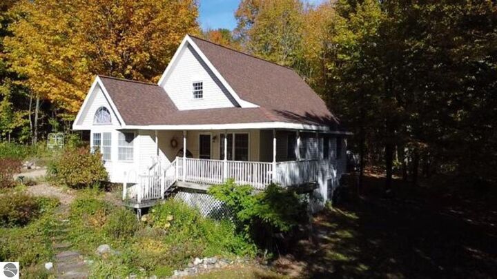 Property Photo: 9500 Taylor Road MI 49614