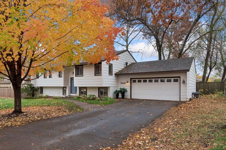 Property Photo: 5440 Brooks Circle SE MN 55372