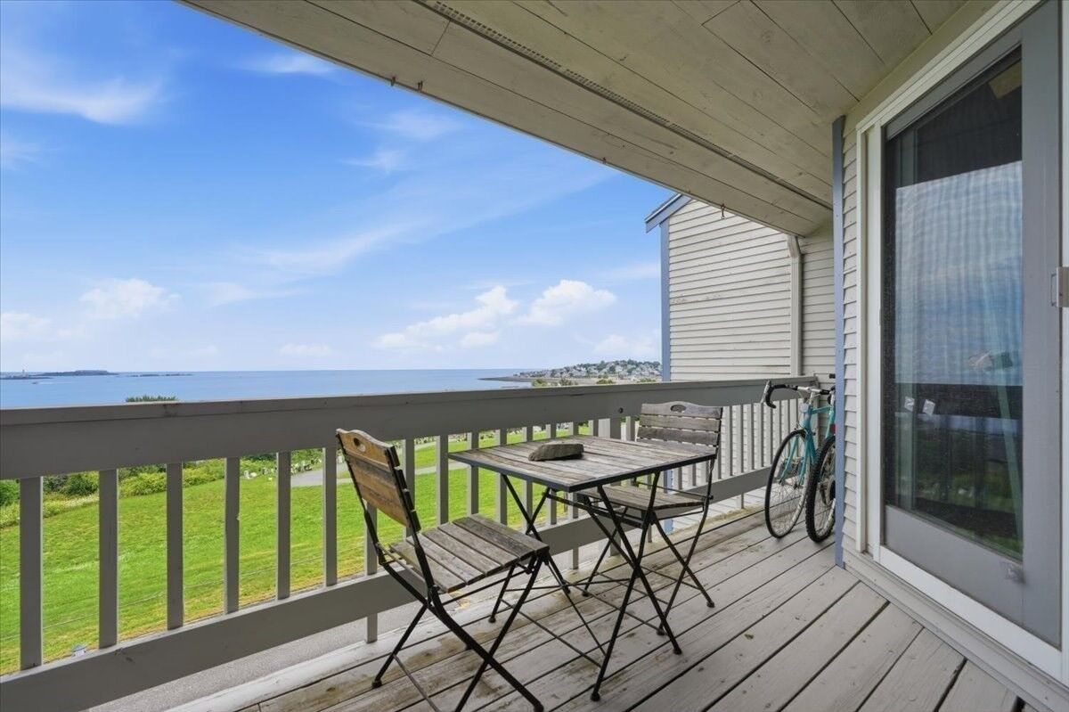 Property Photo:  1185 Nantasket Ave 5  MA 02045 