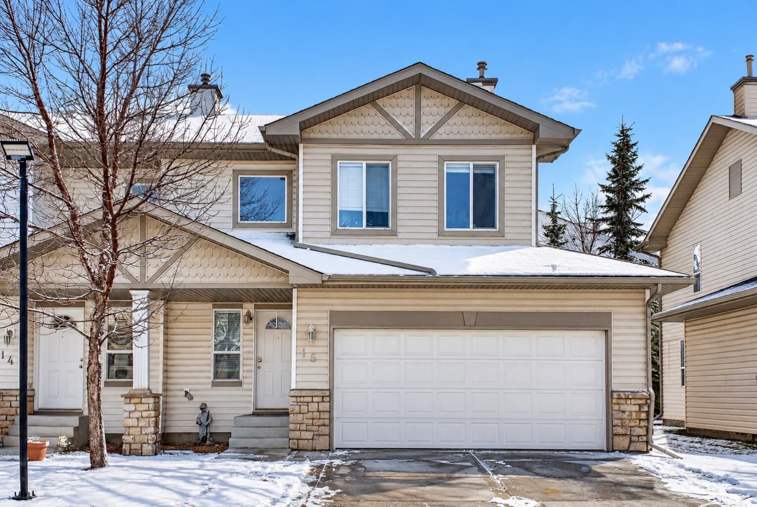 Property Photo:  16 Citadel Meadow Gardens NW  AB T3G 5N6 