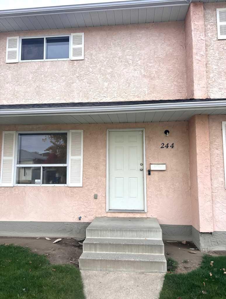 Property Photo: 244 Mt Alderson Crescent W AB T1K 6V8