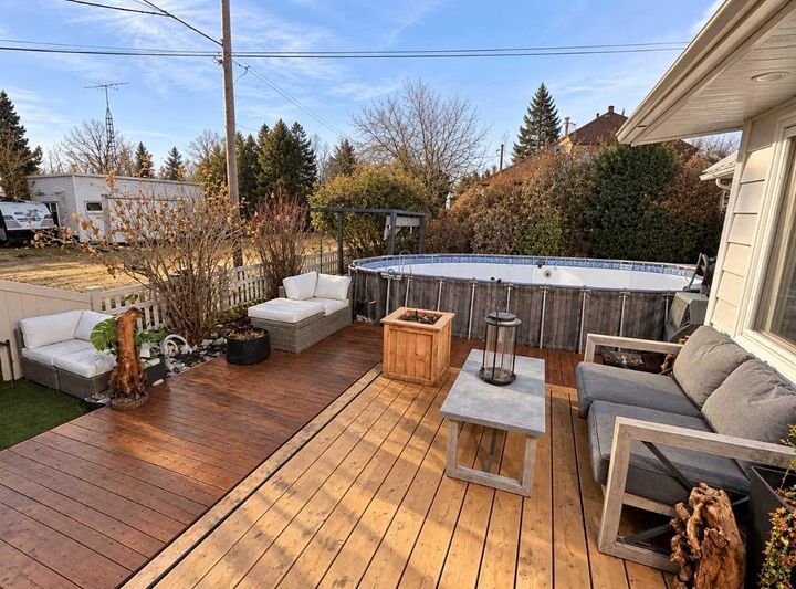 Property Photo:  5011 47 Street  AB T0B 3C0 