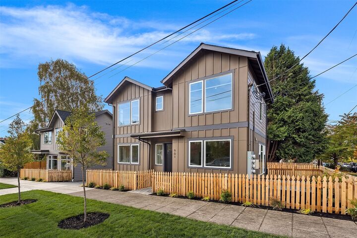 Property Photo: 5915 9th Avenue NW WA 98107
