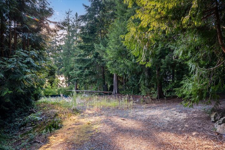 Property Photo:  2845  103rd Avenue SE  WA 98004 