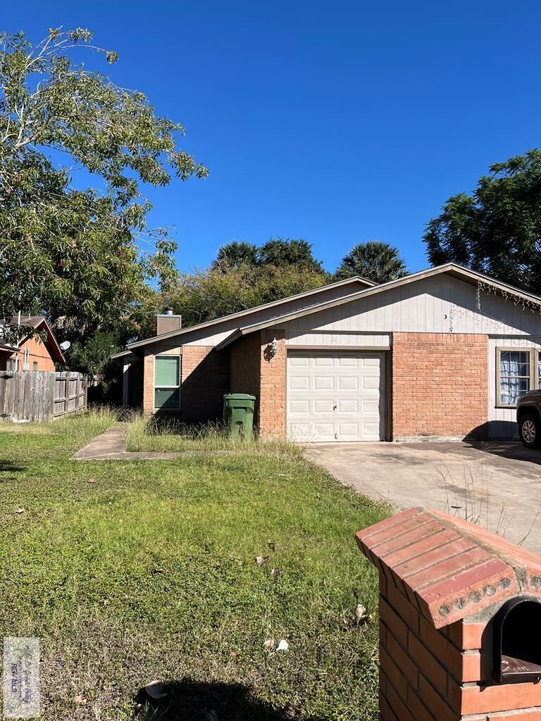 Property Photo:  24 Glenbrook Dr. B  TX 78521 