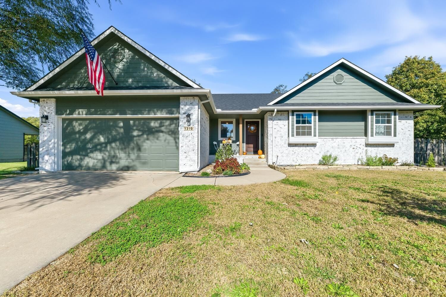 Property Photo: 1310 Teri Ln KS 67135