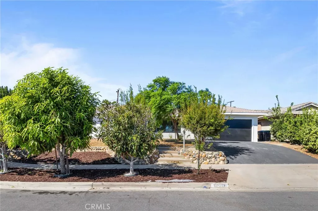 Property Photo:  12591 Charloma Dr  CA 92780 