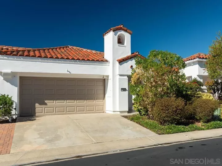 Property Photo: 4089 Arcadia Way CA 92056