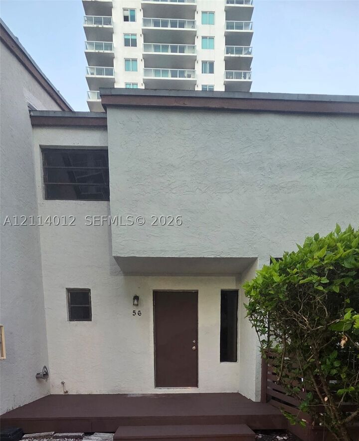 Property Photo:  1901 NW S River Dr 56-F  FL 33125 