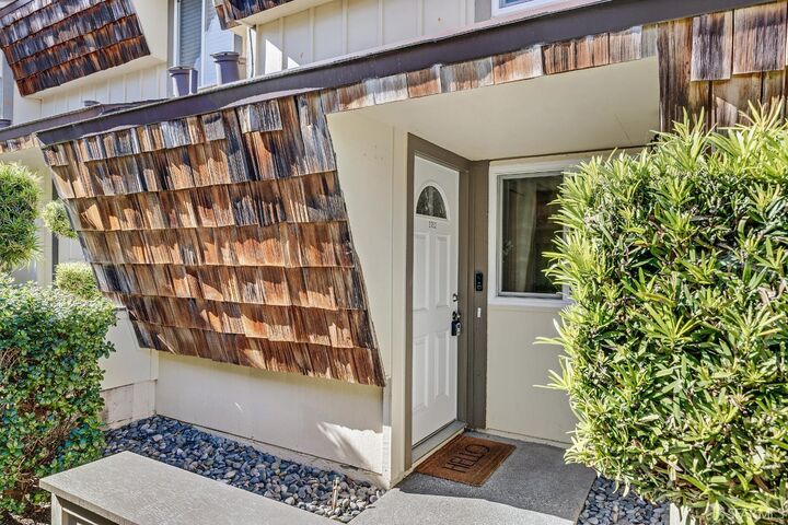 Property Photo: 2752 Kilconway Lane CA 94080