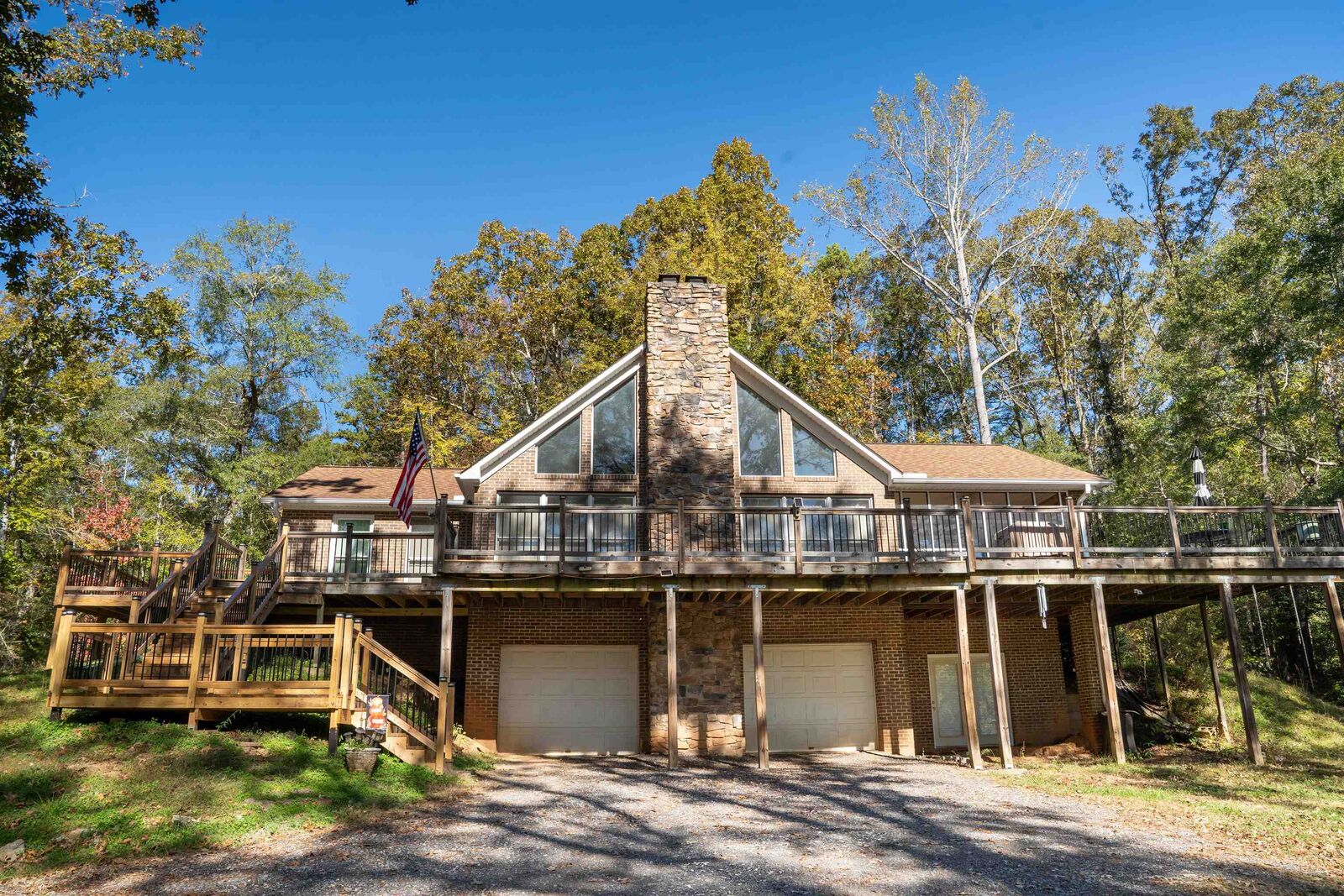 Property Photo: 2215 Old Hills Bridge Road SC 29335
