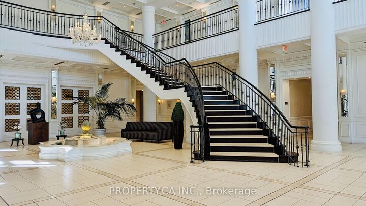 Property Photo: 25 Greenview Avenue 325 ON M2M 0A5