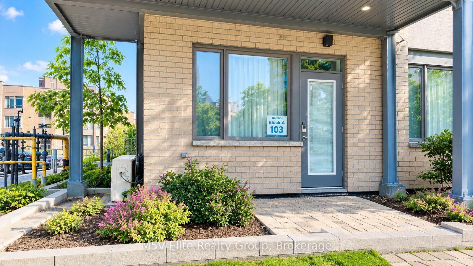 Property Photo:  5155 Sheppard Avenue E 103  ON M1B 0C8 
