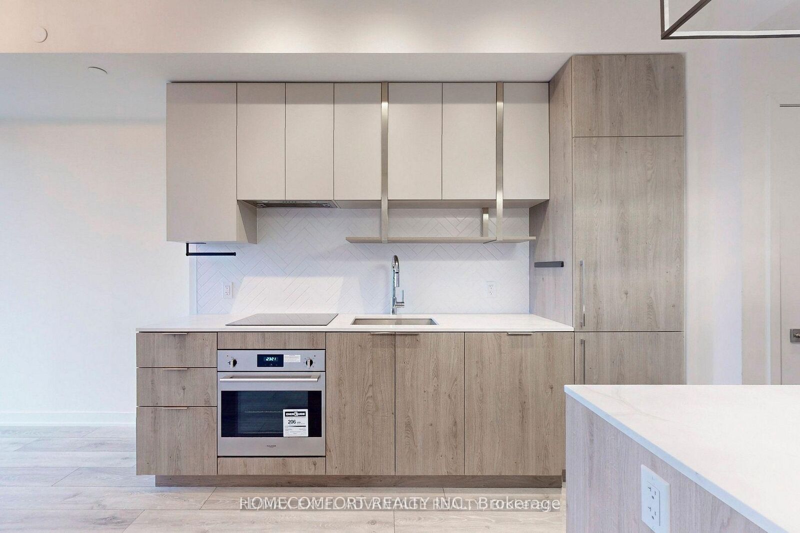 Property Photo:  15 Holmes Avenue 2205  ON M2N 0L4 