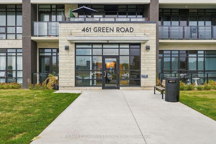 Property Photo:  461 Green Street 206  ON L8E 0L5 
