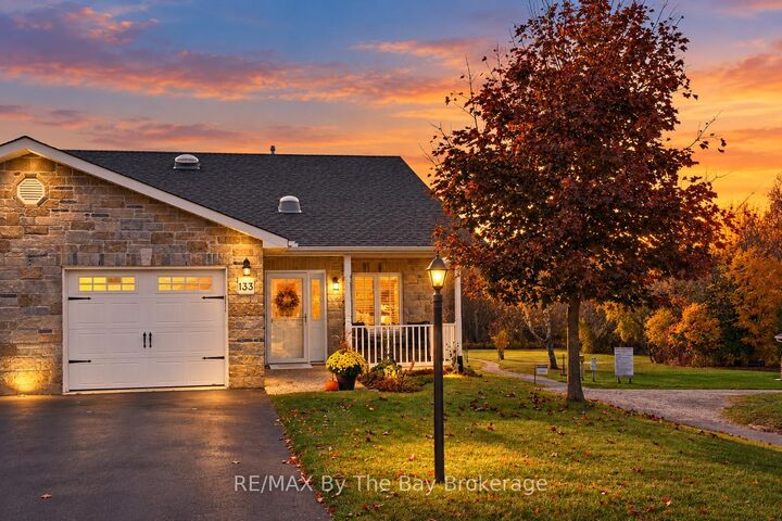 Property Photo:  133 Greenway Drive  ON L9Z 0E6 