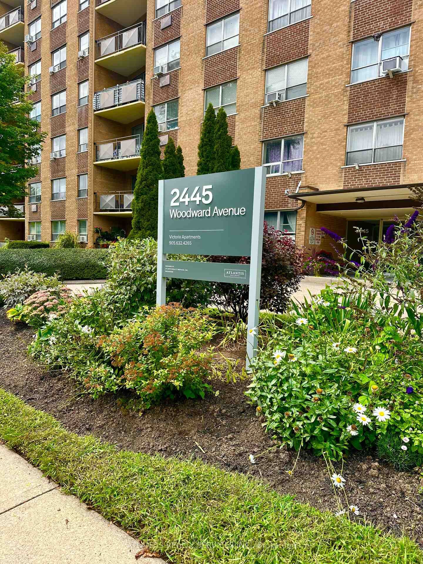 Property Photo:  2445 Woodward Avenue 307  ON L7R 1V3 