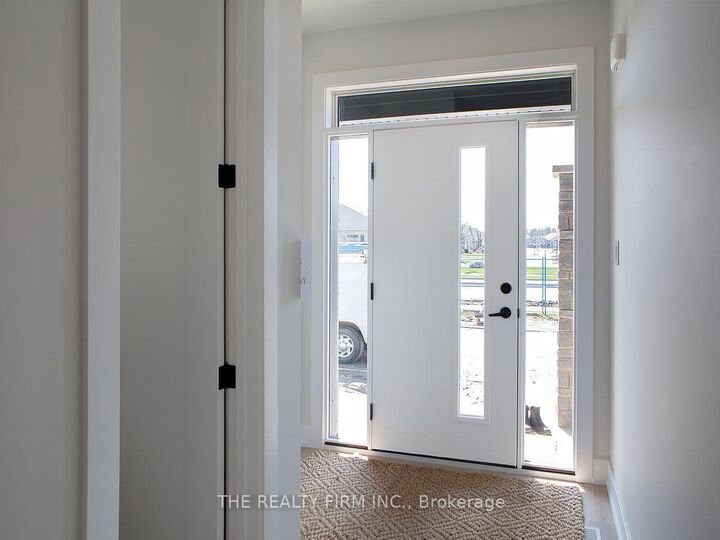Property Photo:  1570 Coronation Drive 2  ON N6G 5P6 