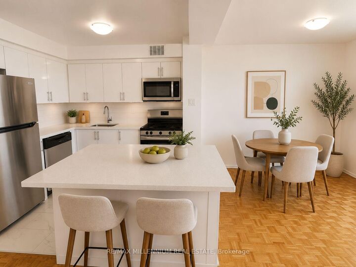 Property Photo:  250 Frederick Street 301  ON N2H 2N1 