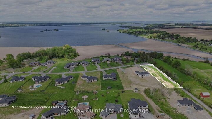 Property Photo:  104 Navigation Drive  ON K8N 0G1 